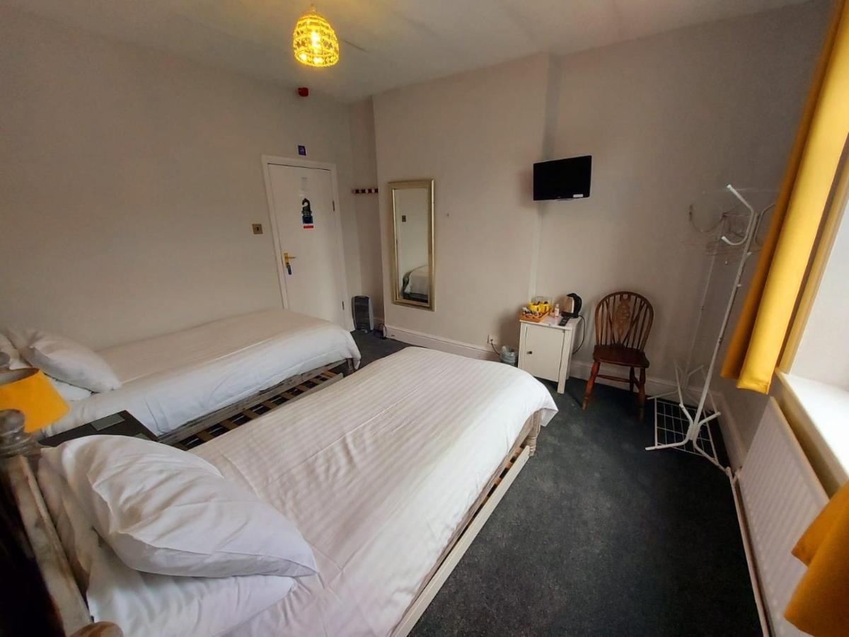 Harbour Guest House 安布尔 外观 照片