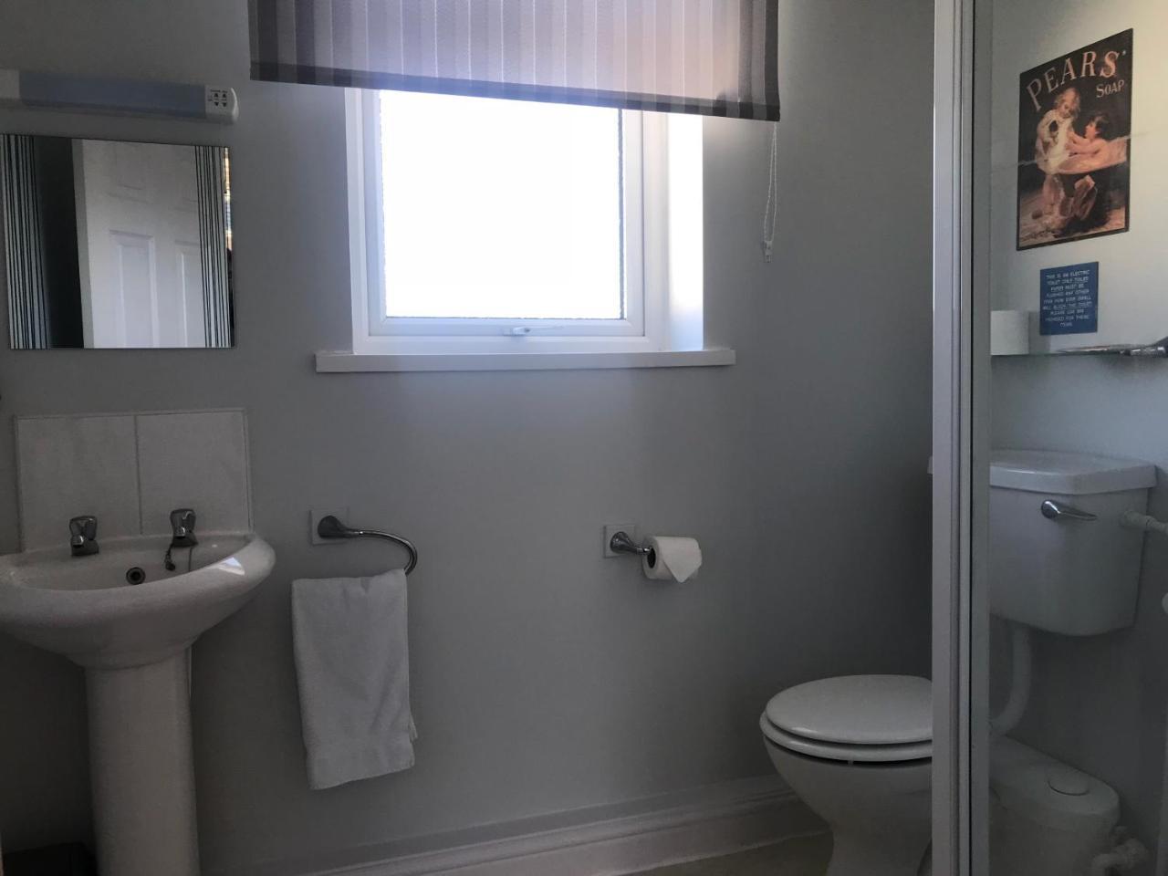 Harbour Guest House 安布尔 外观 照片